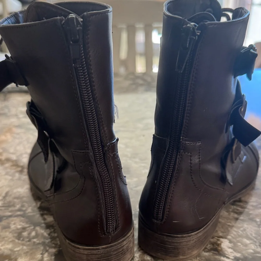 Women's Brown Leather Ankle Boots / Q11 - Picture 4 of 4